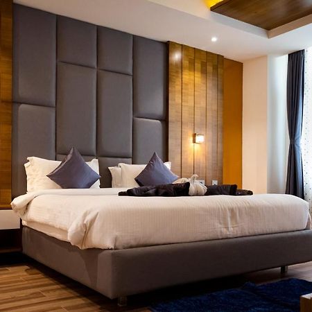 Sree Fortune Grand, Tadepalli Hotel Tadepalle Exterior photo