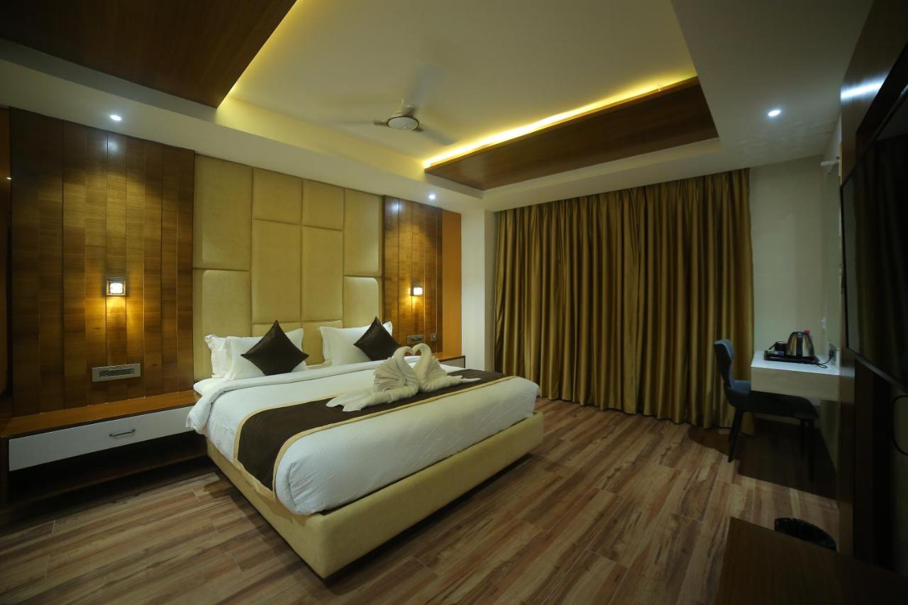 Sree Fortune Grand, Tadepalli Hotel Tadepalle Exterior photo